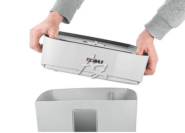 skartovač Dahle PaperSAFE®120, 8listů, 5x18mm, 12L