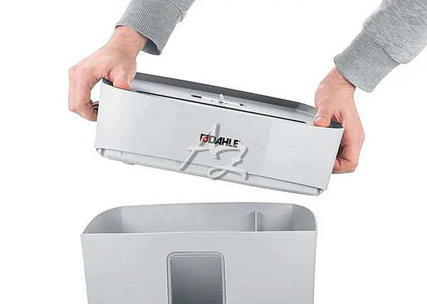 skartovač Dahle PaperSAFE®140, 10listů, 5x18mm, 12L